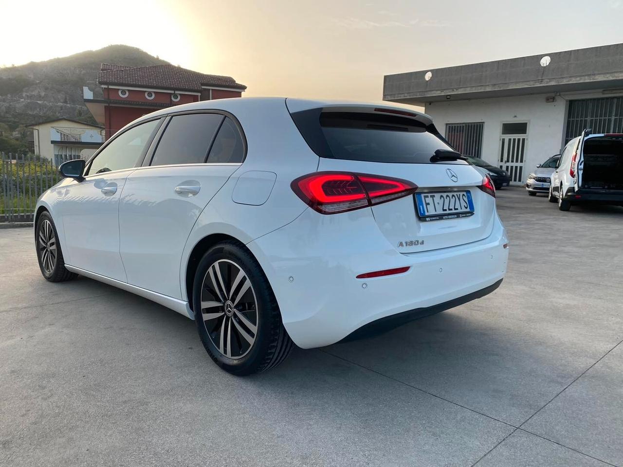 Mercedes-benz A 180 d Automatic Business Extra 2019