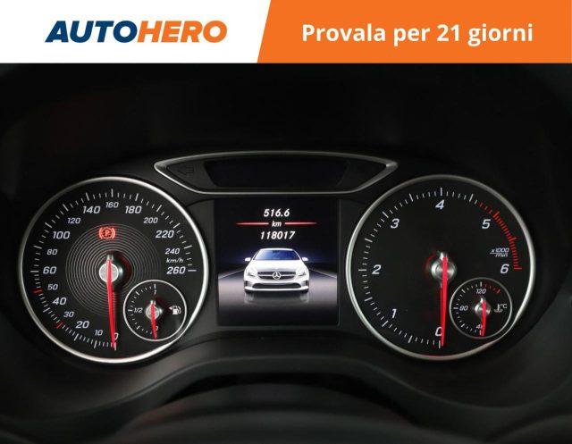 MERCEDES-BENZ A 180 d Automatic Business