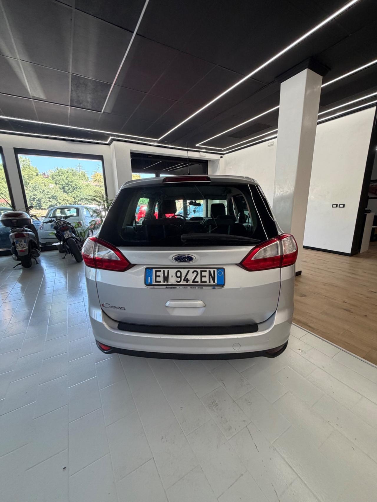 Ford C-Max 1.6 TDCi 7 POSTI