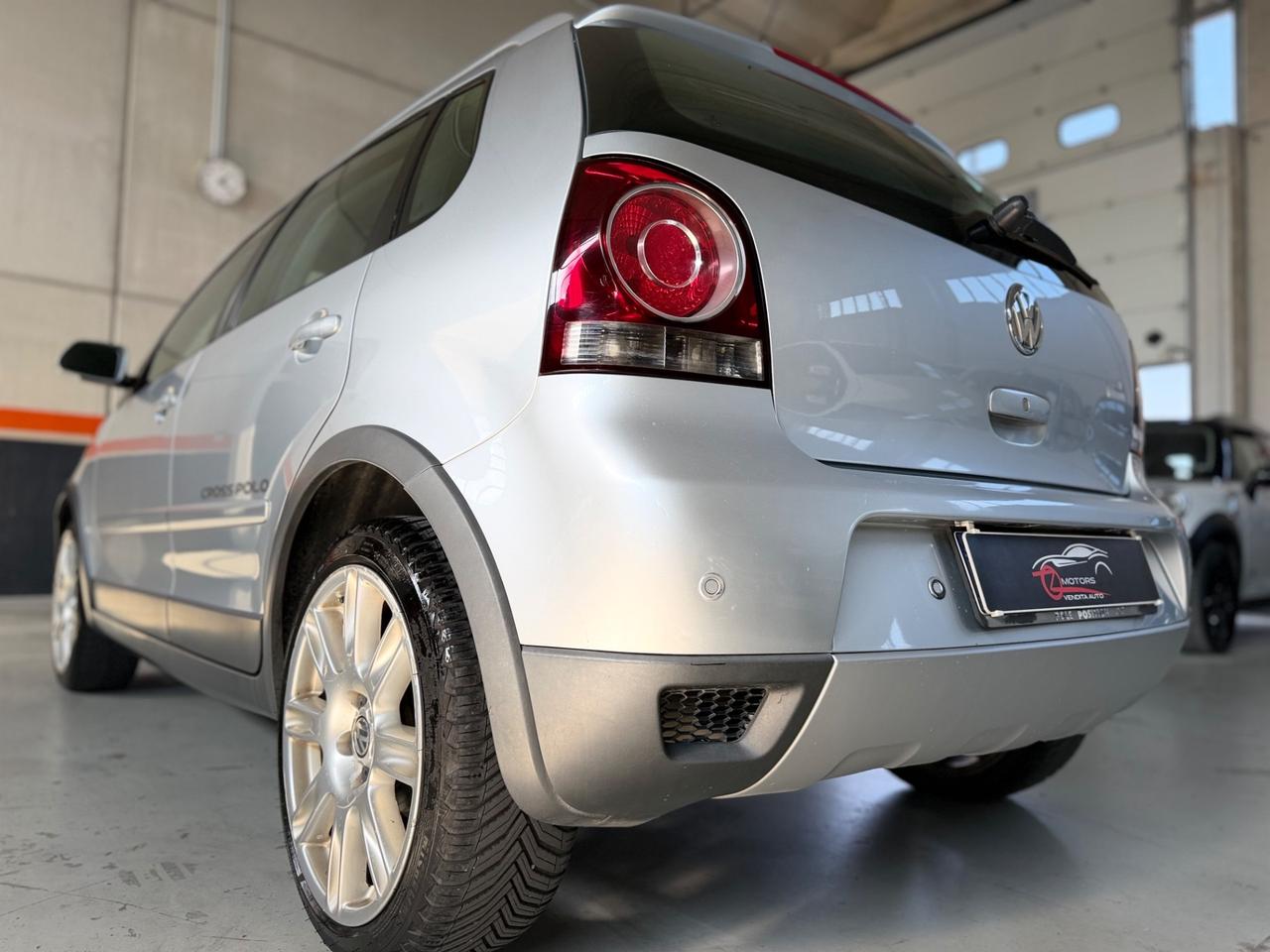 Volkswagen Polo Cross 1.4/80CV 16V NEOPATENTATI