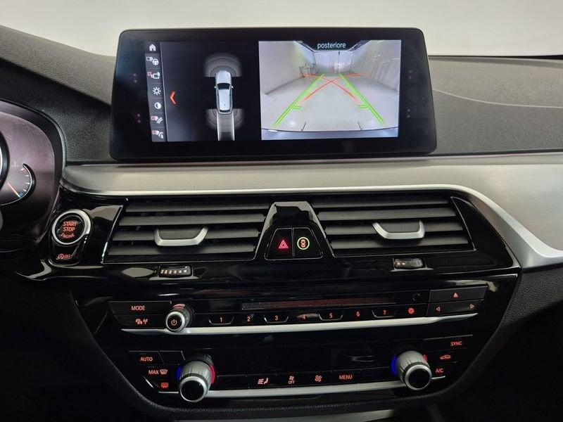 BMW Serie 5 Touring Serie 5 G31 2017 Touring Diese 520d Touring Luxury auto