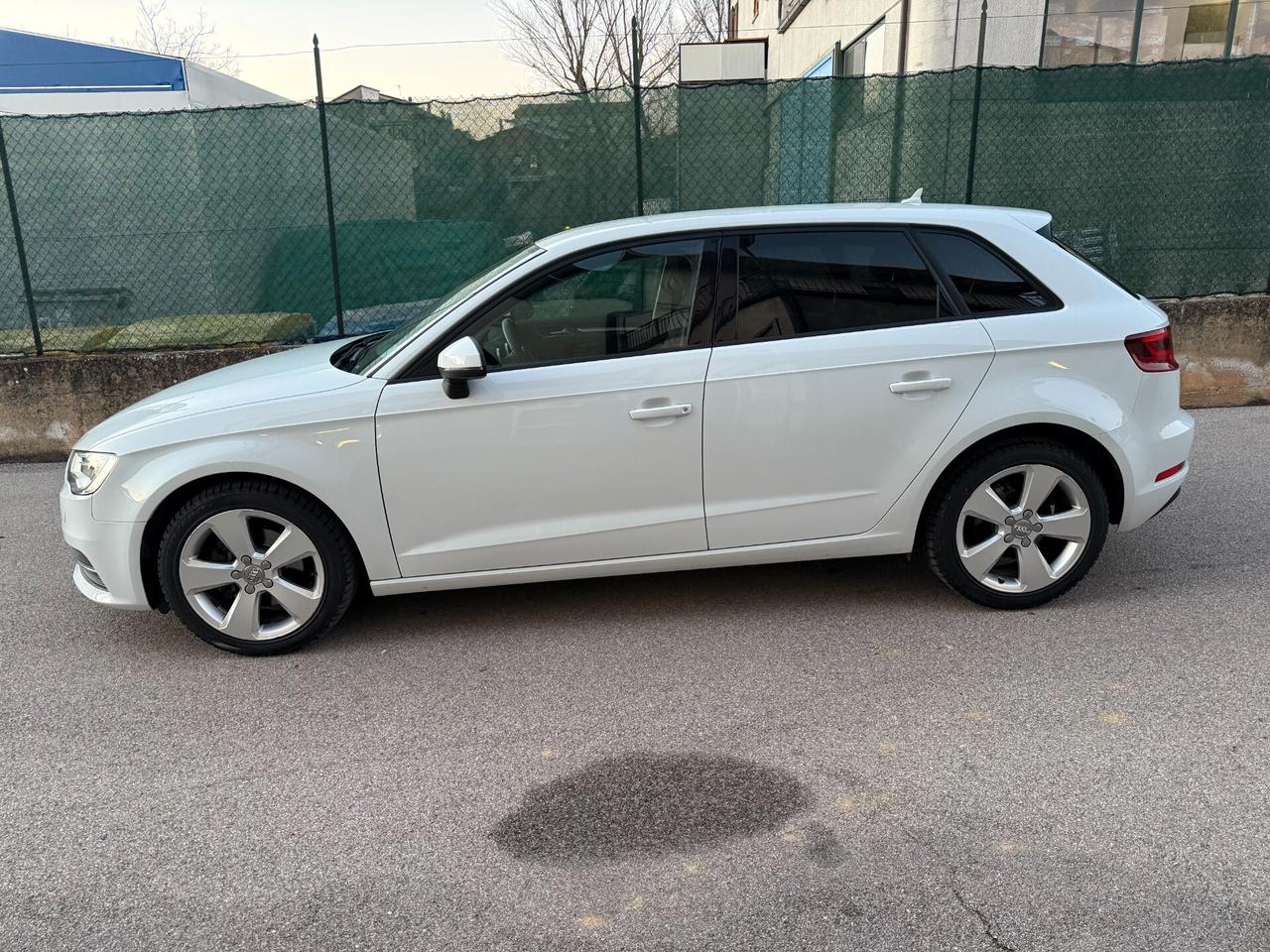 Audi A3 SPB 1.4 TFSI S tronic g-tron Ambition