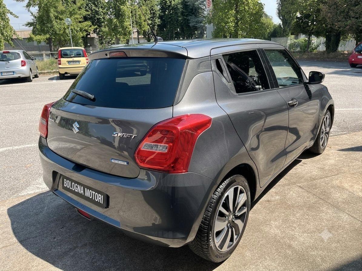 Suzuki Swift 1.2 Hybrid Top