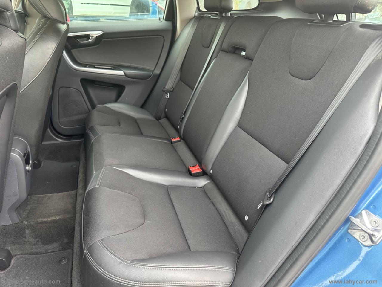 VOLVO XC60 D3 Business