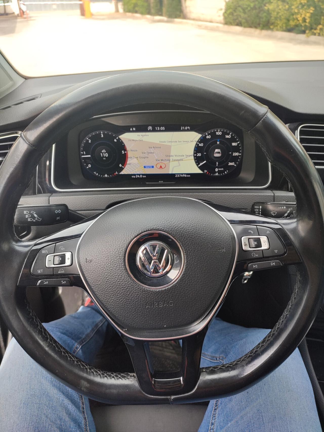 Volkswagen Golf 2.0 TDI 5p. Executive BlueMotion Technology