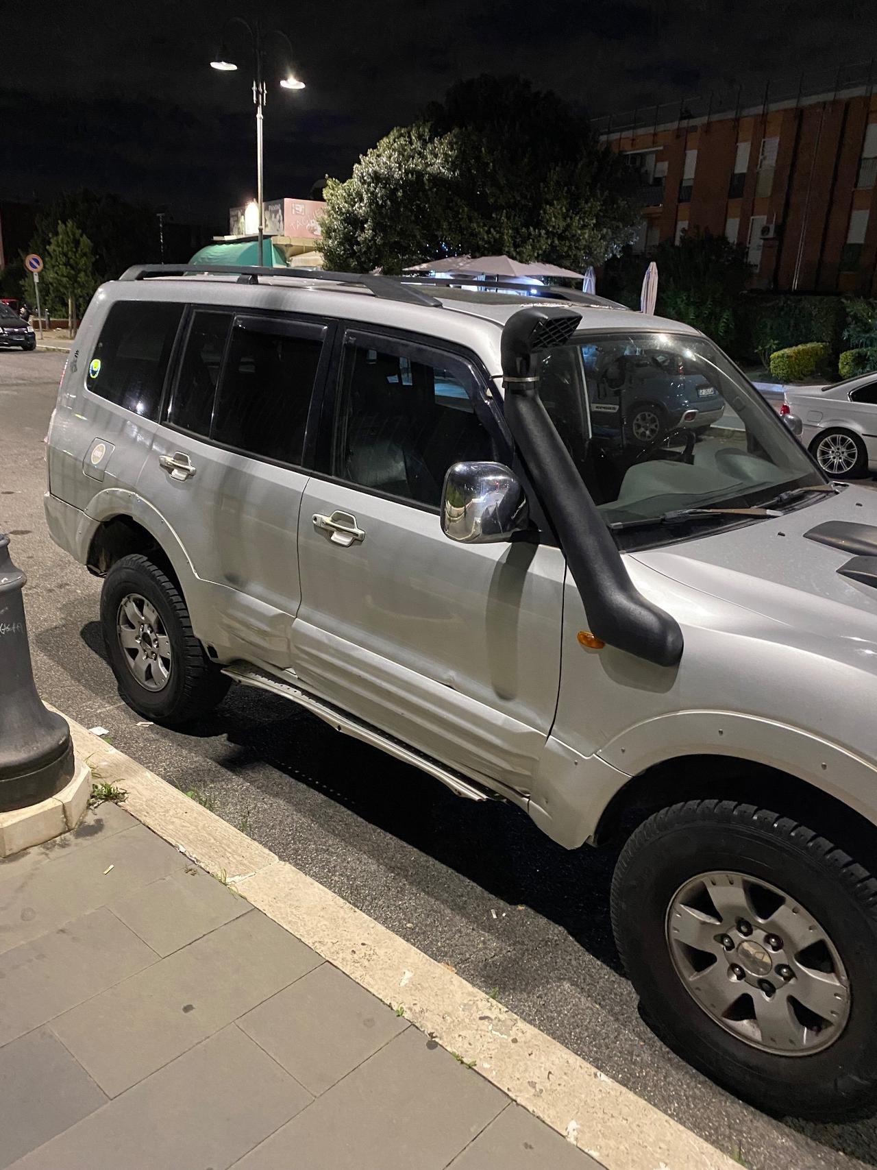 Mitsubishi Pajero 3.2 16V DI-D 5p. GLS1