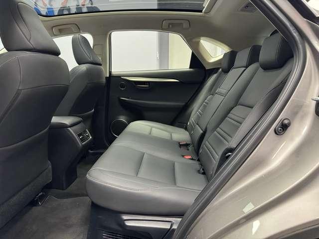 Lexus NX 300 NX 300h 2.5 Premium 4wd Full Hybrid TETTO-PELLE