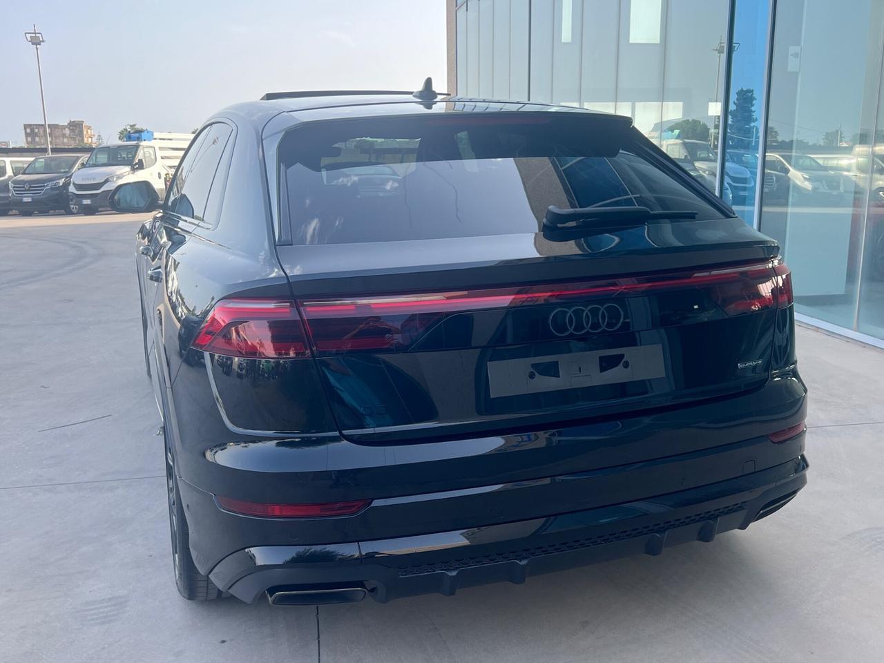 Audi Q8 SUV TDI quattro 286Cv tiptronic S line edition Possibilità noleggio no scoring