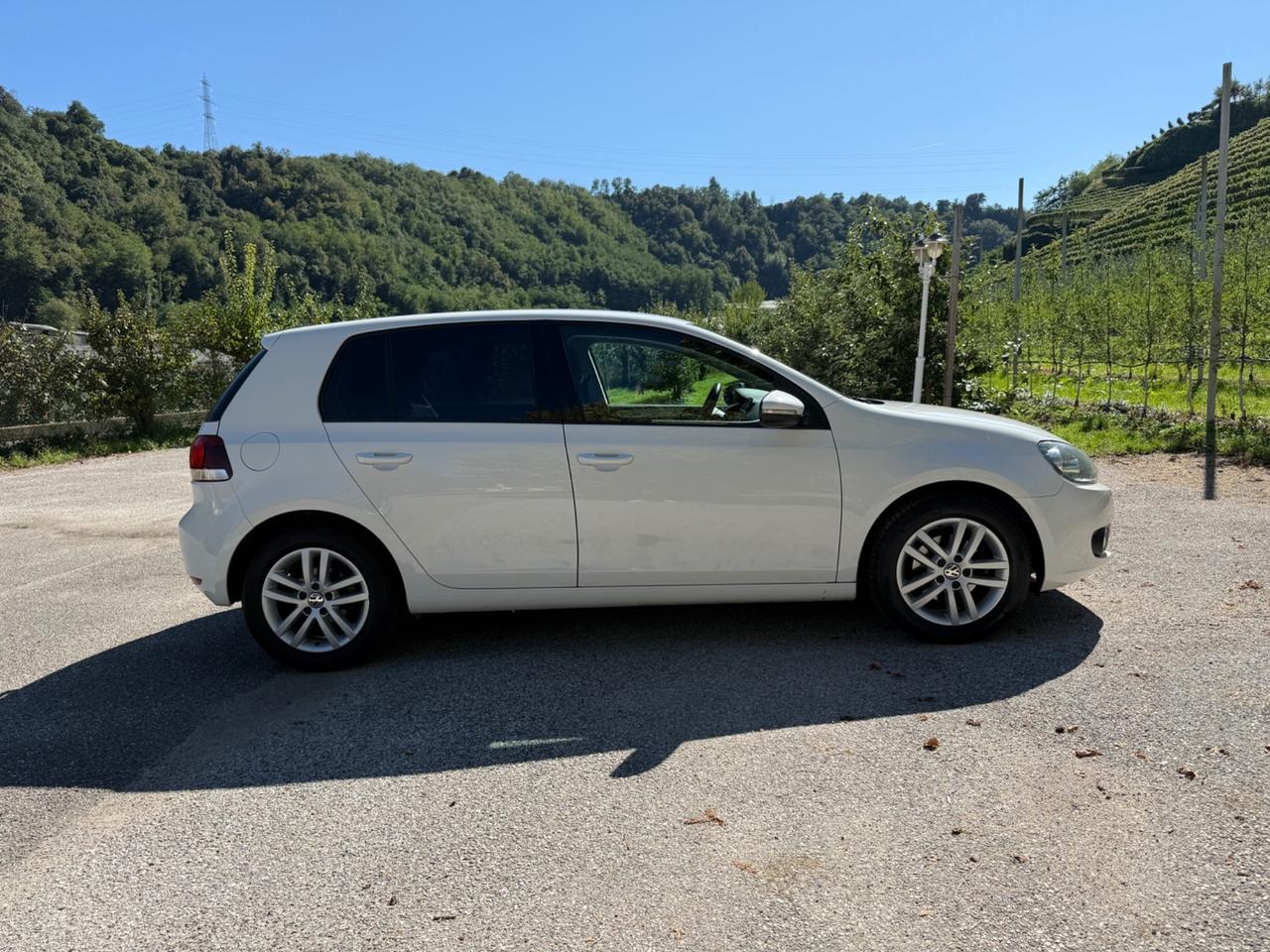 Volkswagen Golf 1.6 TDI DPF 5p. Highline