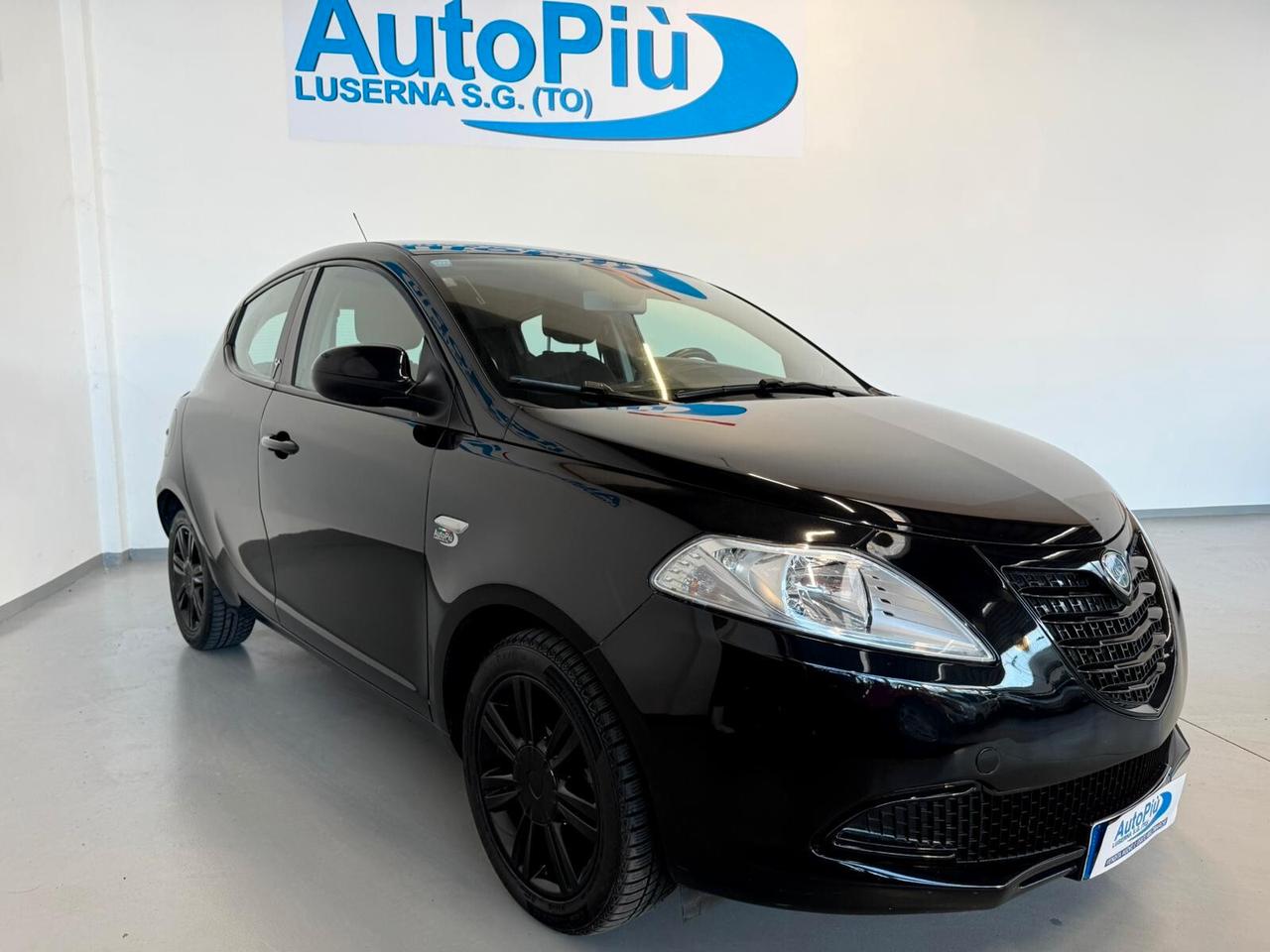 Lancia Ypsilon 1.2 69 CV 5 porte S&S 5 posti