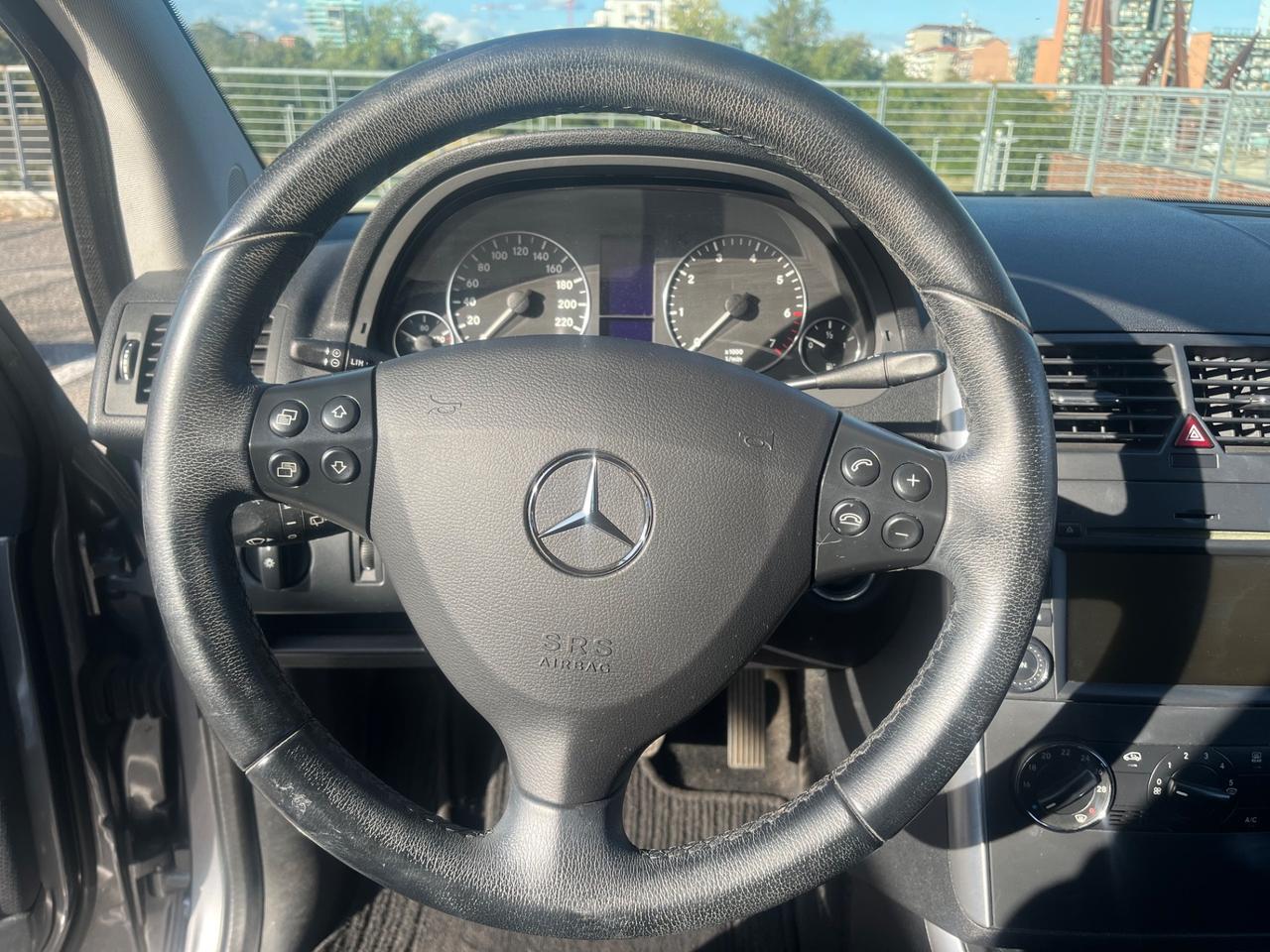 Mercedes-benz A 180 AUTOMATIC Special Edition