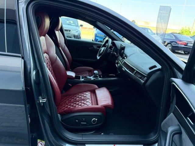 AUDI S4 Avant TDI 347cv Black Edition sport attitude
