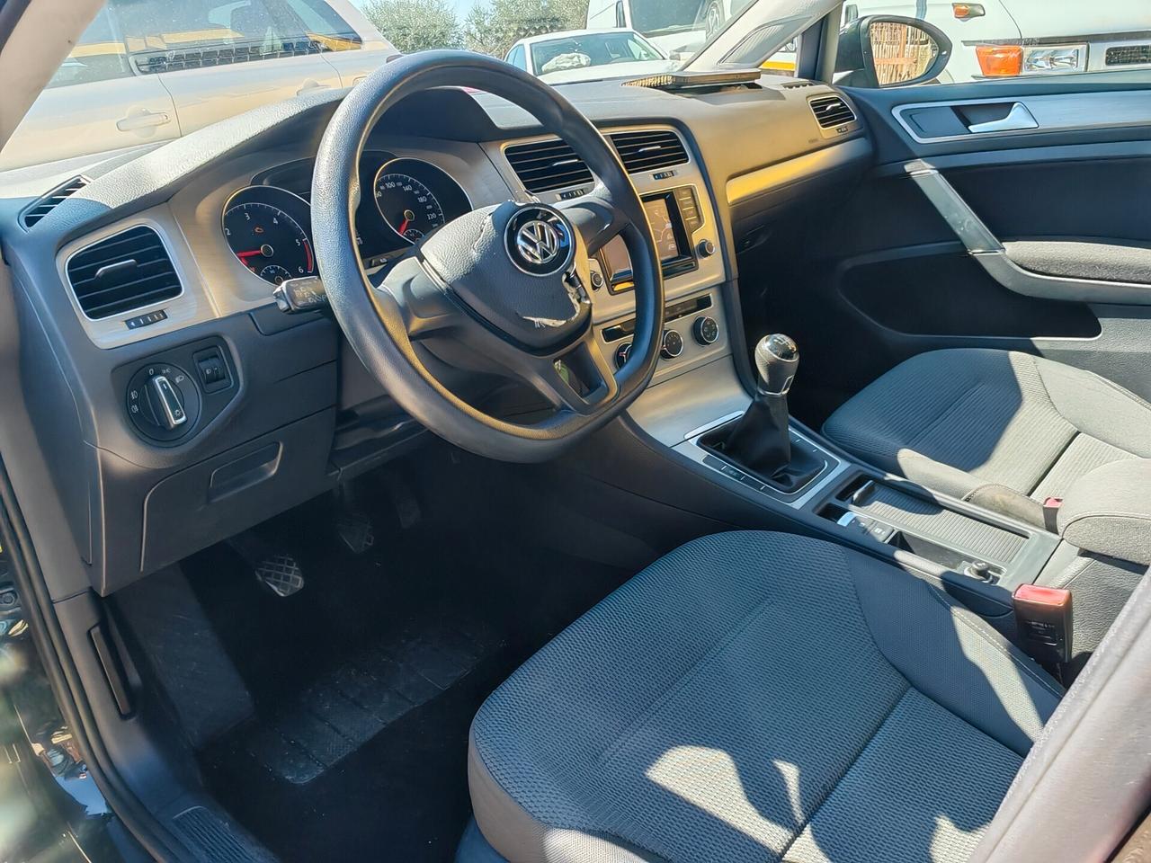 Volkswagen Golf 1.6 TDI 5p. Incidentata/Sinistrata
