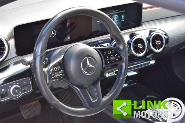 MERCEDES-BENZ A 180 d Automatic Business