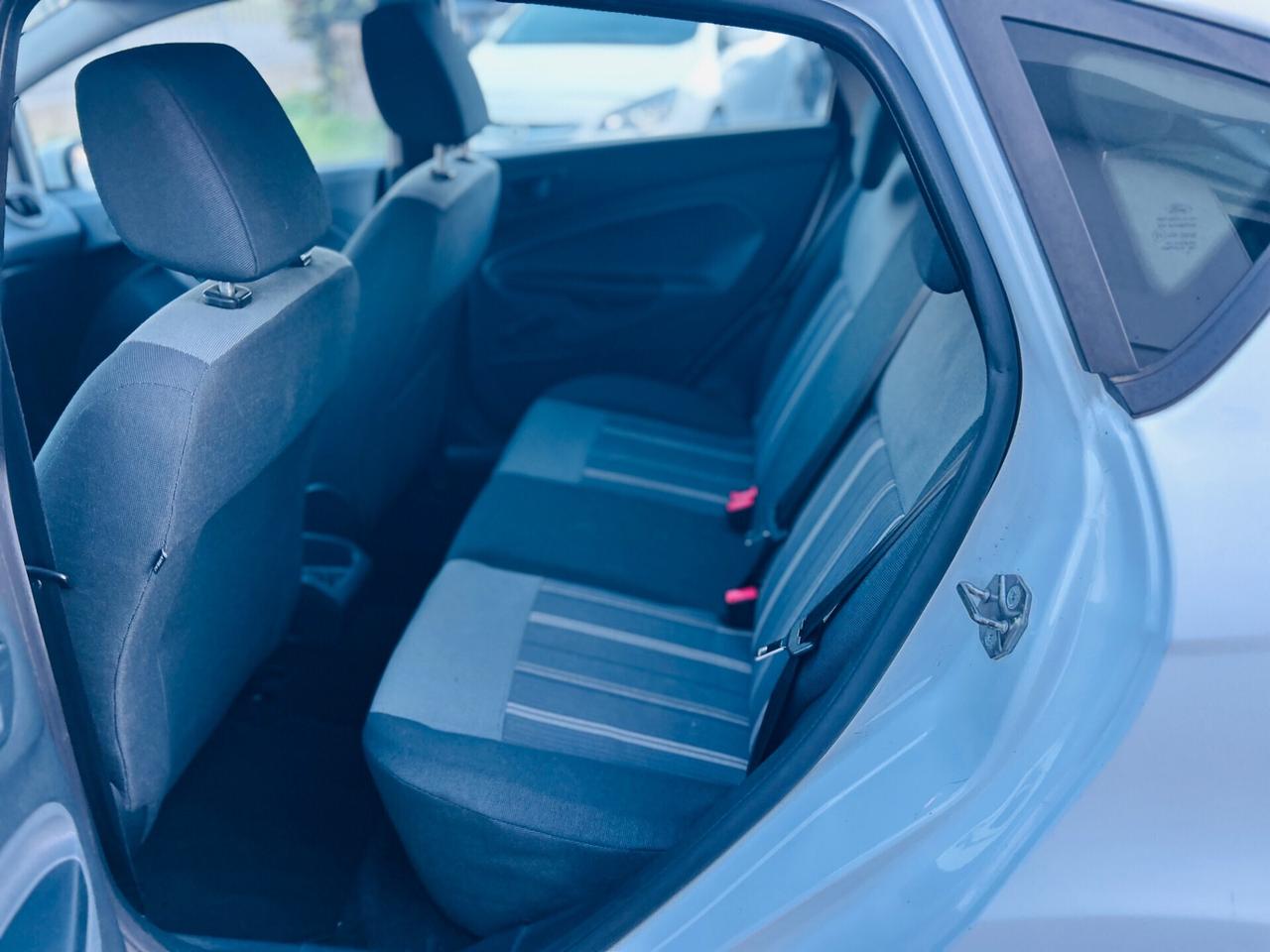 Ford Fiesta 1.4 5 porte Bz.- GPL Titanium