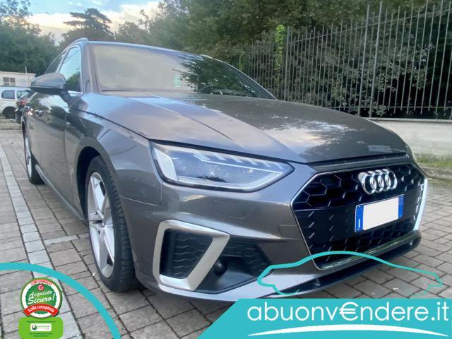 AUDI A4 Avant 35 TDI/163 CV S tronic S line edition