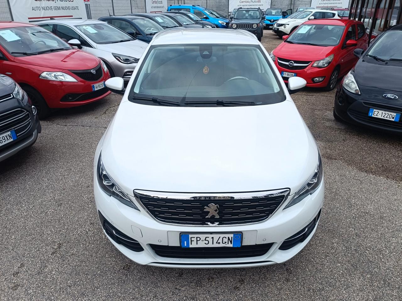 Peugeot 308 BlueHDi 120 S&S Business