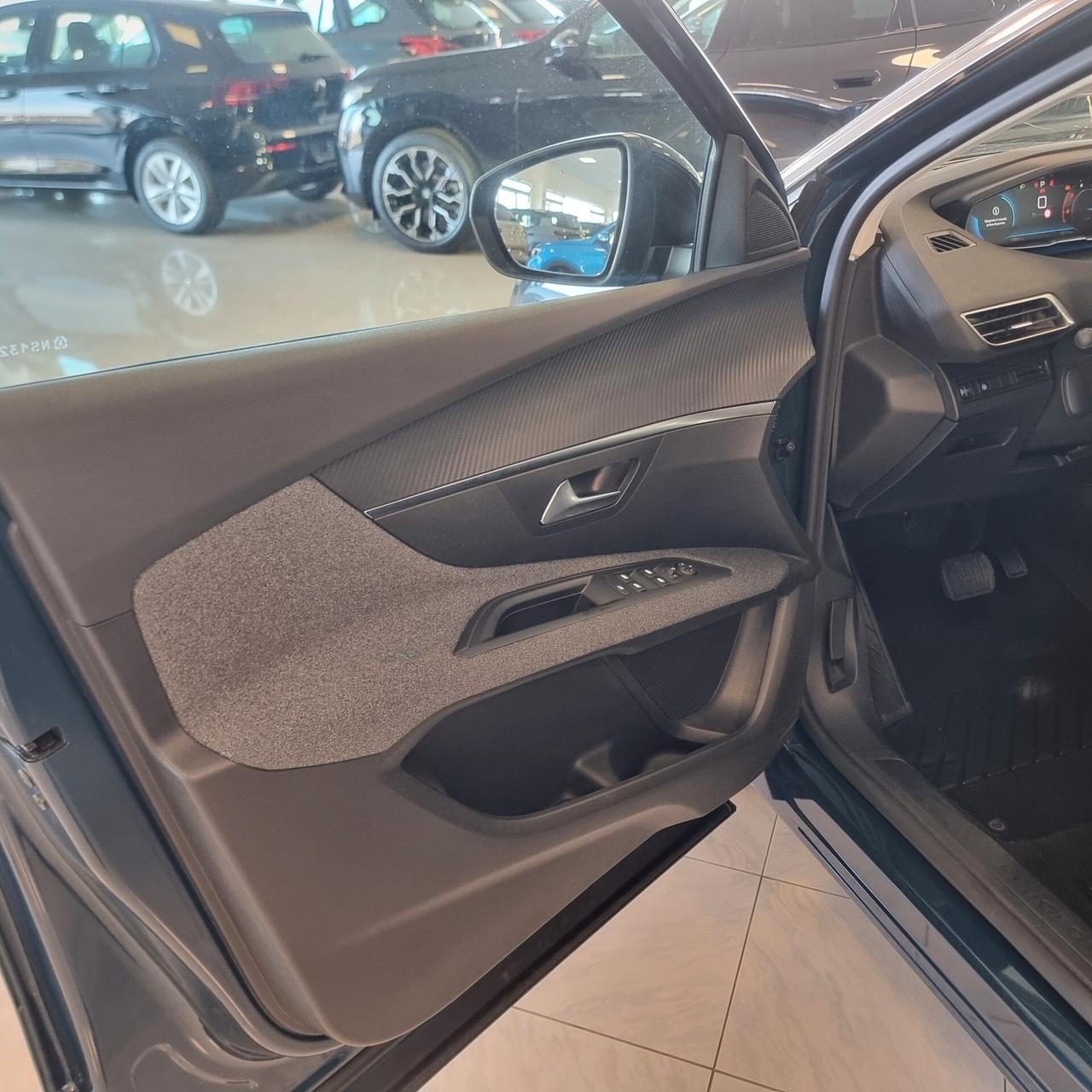 PEUGEOT 3008 ACTIVE PACK 1.5 BlueHDi 130cv EAT8 Euro 6D