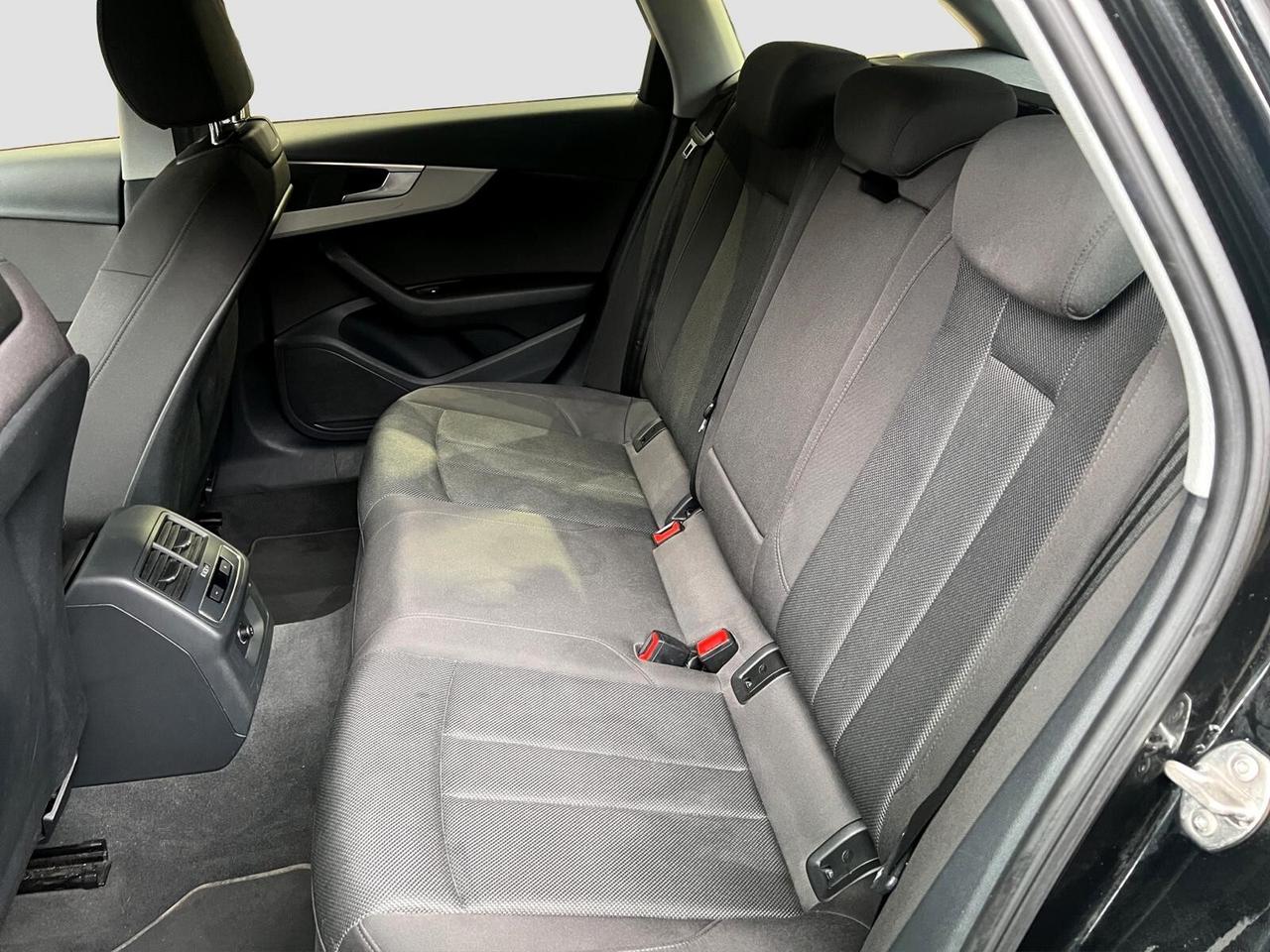 Audi A4 allroad 40 TDI 204 CV S tronic Business Evolution