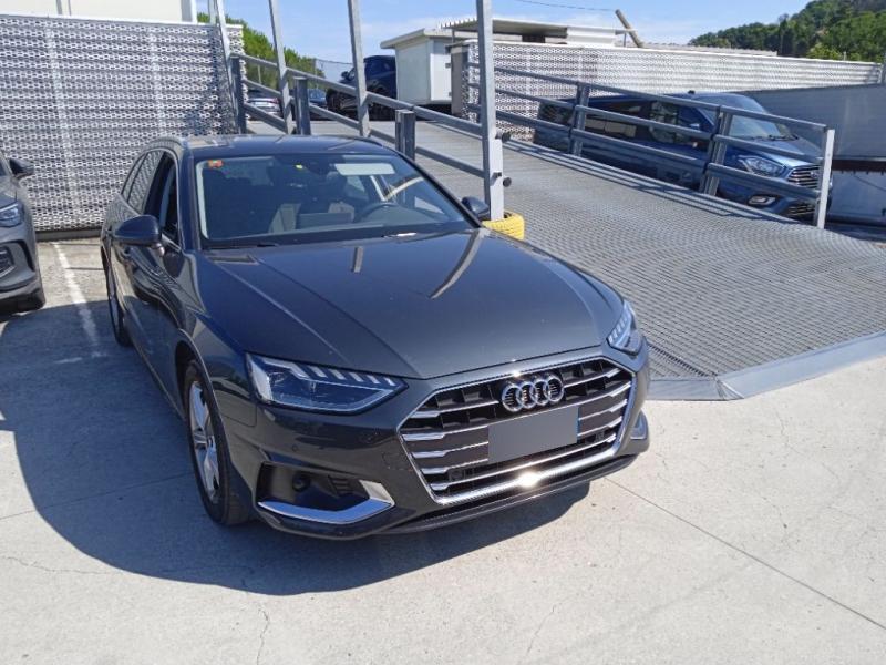 Audi A4 Avant 30 2.0 TDI Advanced S-Tronic MMI Plus, Virtual, ACC