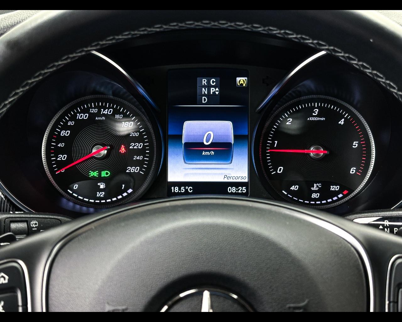 Mercedes-Benz Classe V (W447) - V 200 d Automatic 4Matic Executive Compact