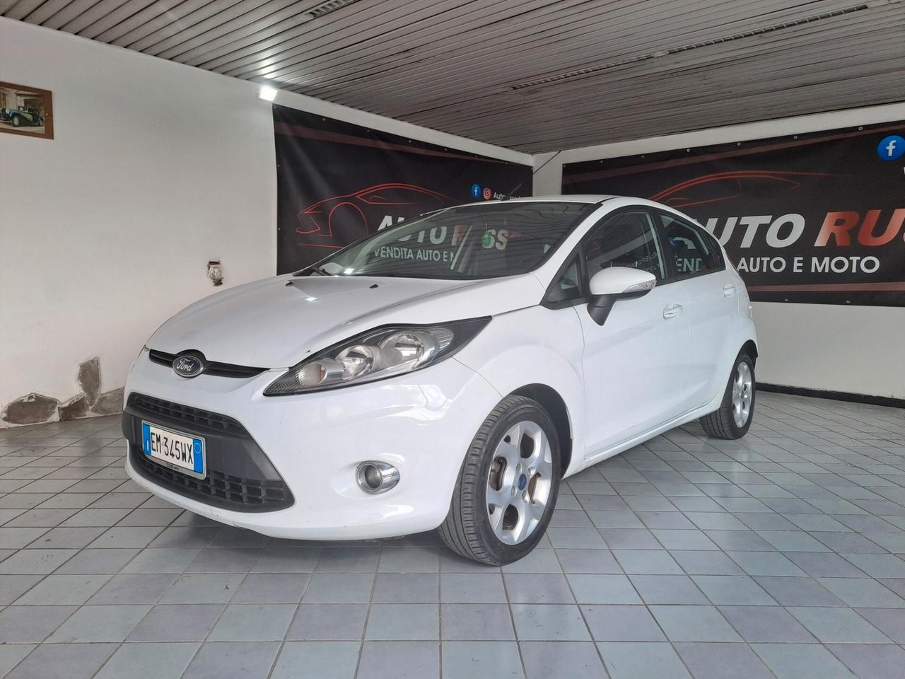 Ford Fiesta 1.4. GPL Titanium 5 porte