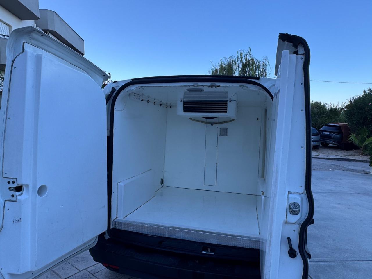 Fiat doblo coibentato con gruppo frigo