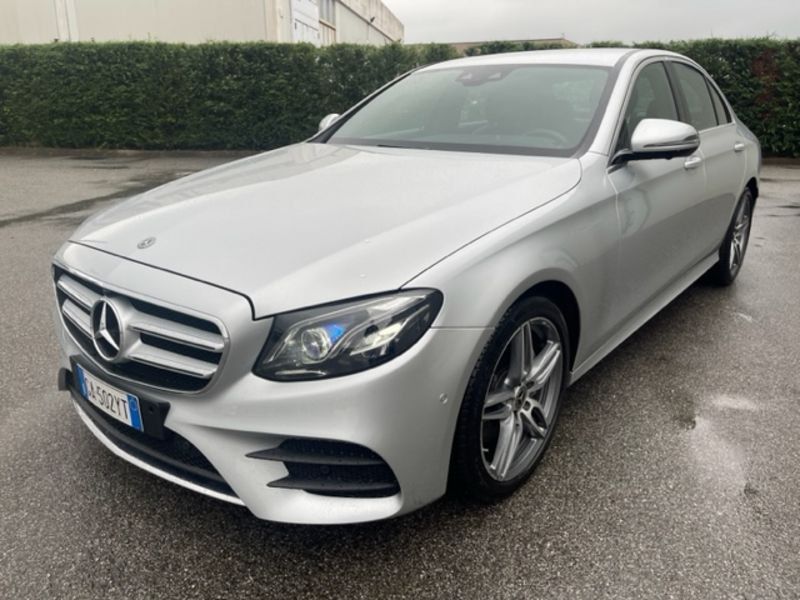 Mercedes-Benz Classe E E 220d Auto Premium Amg Line - Unipr��