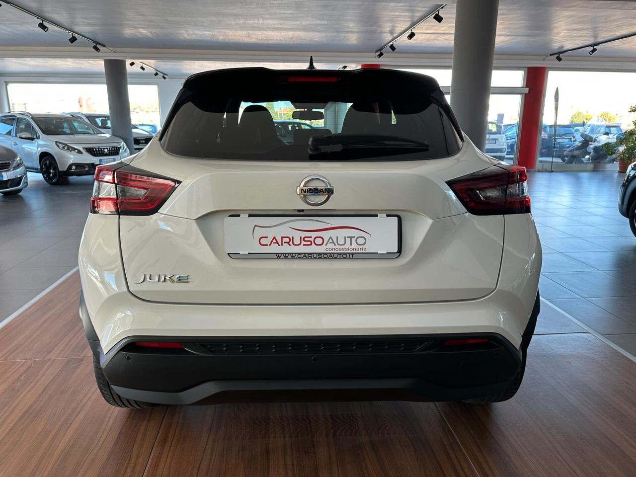 Nissan Juke 1.0 DIG-T 114 CV N-Connecta