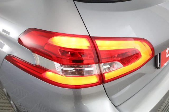 PEUGEOT 308 308 BlueHDi 130 S&S SW Style (a stock)