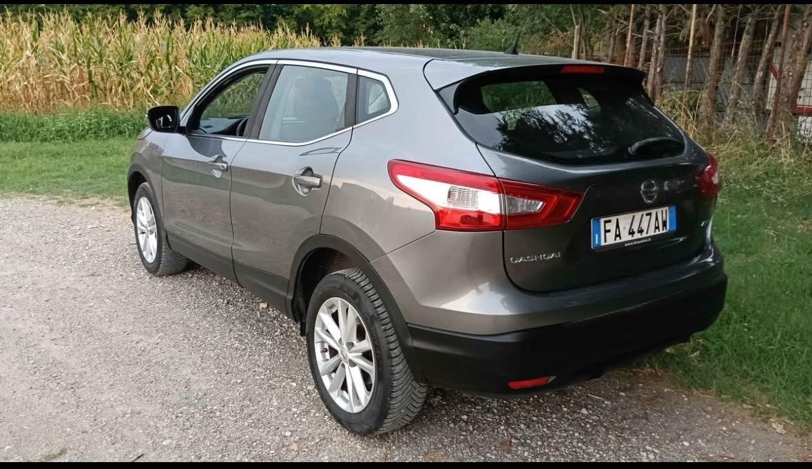 Nissan Qashqai 1.5 dCi Visia