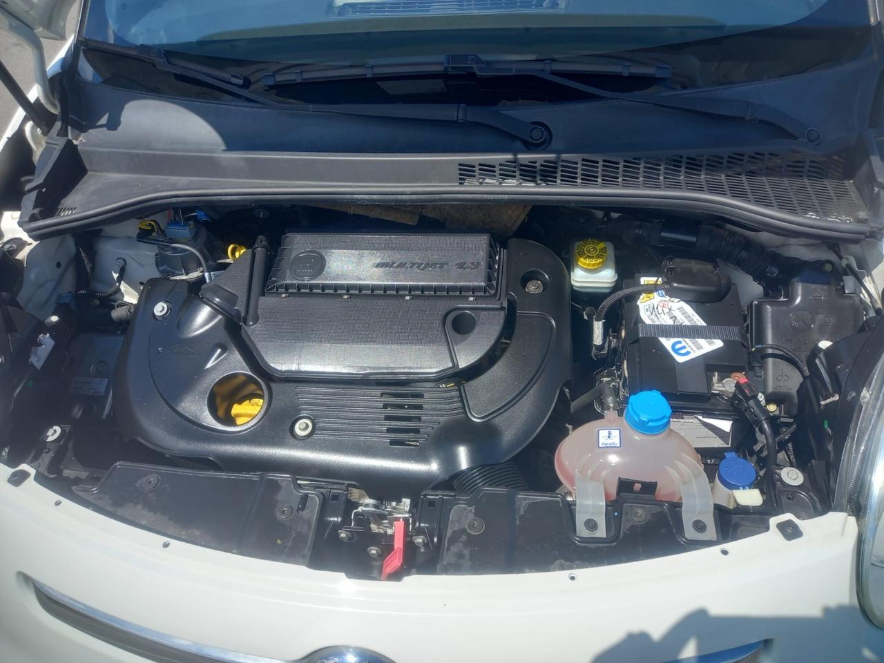 Fiat 500 L 2015