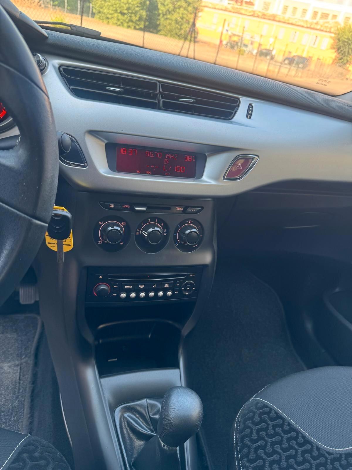 Citroen C3 Anno 2010 1.4 Benzina Euro 5