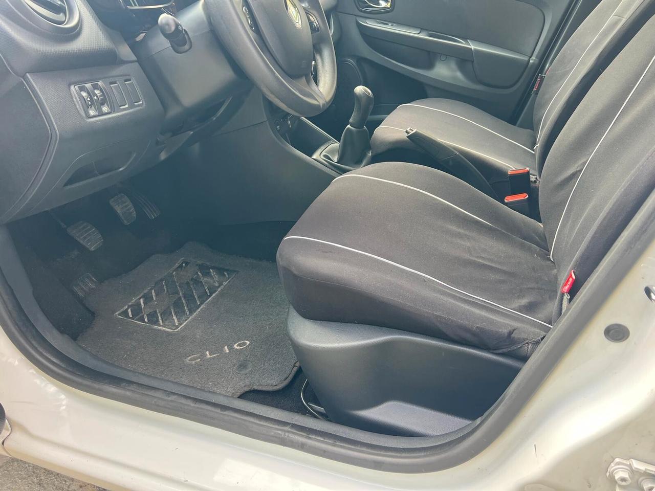 RENAULT CLIO 1.2 5P 73CV LIVE NEOPATENTATI
