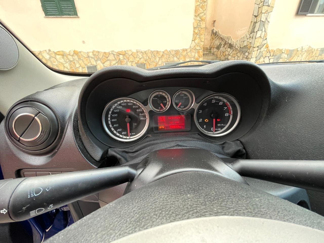 Alfa Romeo MiTo 1.4 78 CV Distinctive Sport Pack