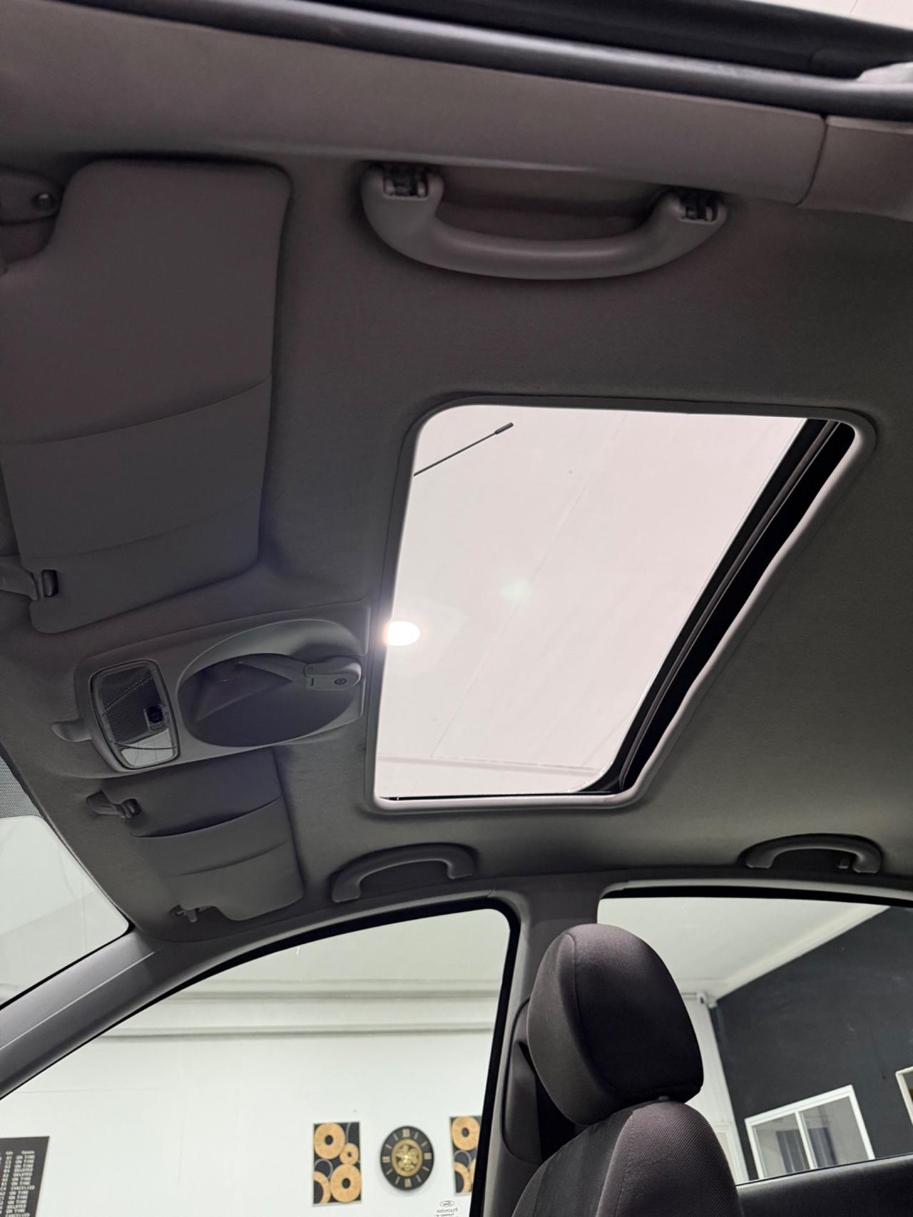 Ford Focus 1.6i 16V cat 5p. Zetec