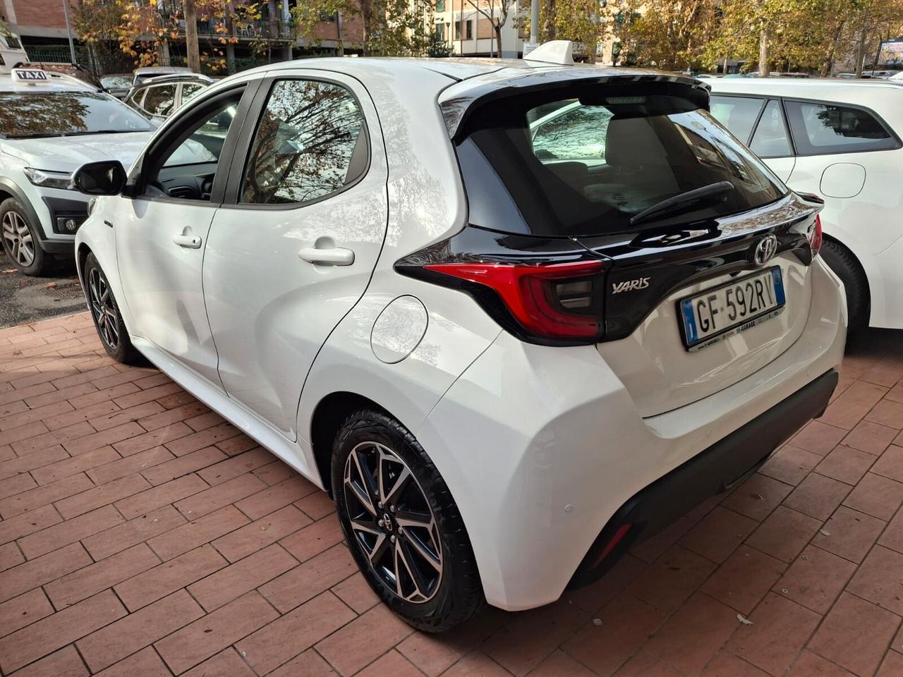 Toyota Yaris 1.5 Hybrid Trend