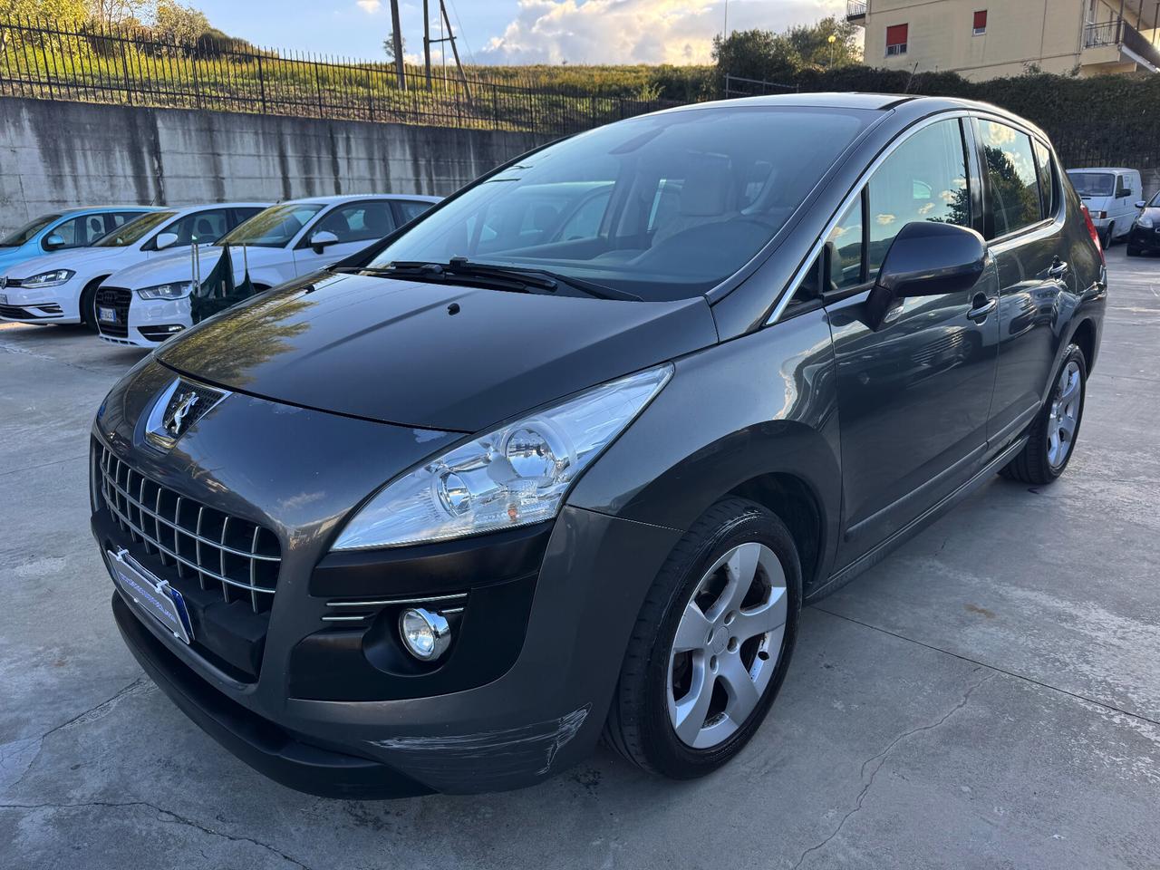 Peugeot 3008 1.6 HDi 115CV Business