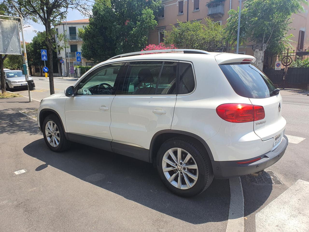 Volkswagen Tiguan 2.0 TDI 140 CV Sport & Style BlueMotion Technology 4x4