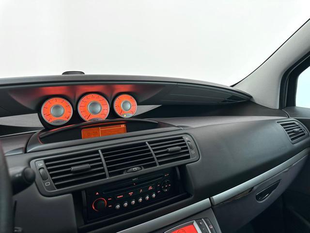 PEUGEOT 807 2.0 16V