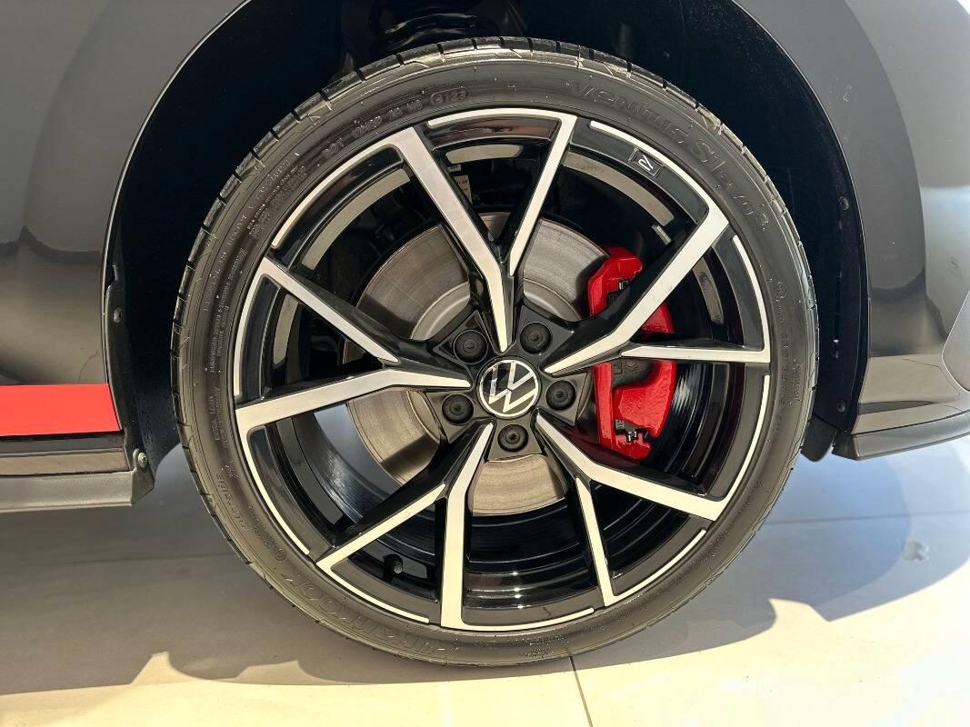 Volkswagen Golf 2.0 tsi GTI 245cv