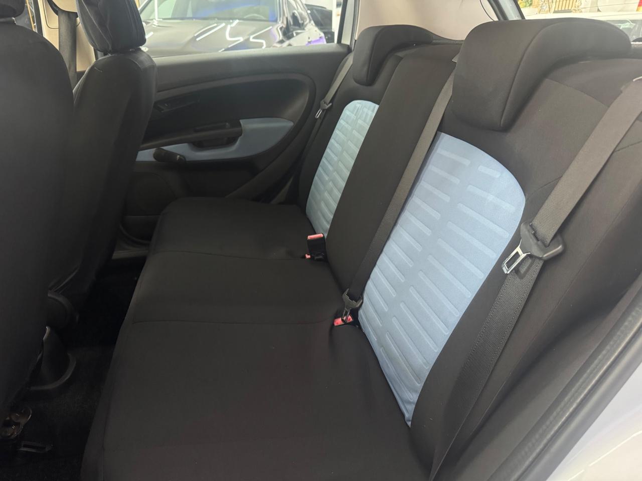Fiat Grande Punto 1.2 Dynamic Full Opt
