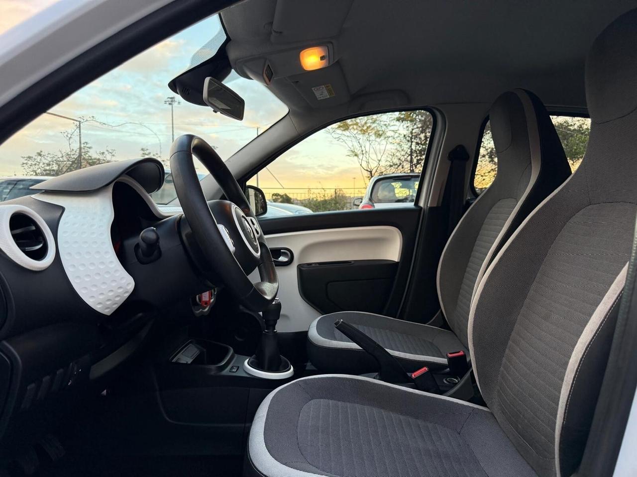 Renault Twingo 1.0 nuovo mod Intens Limited