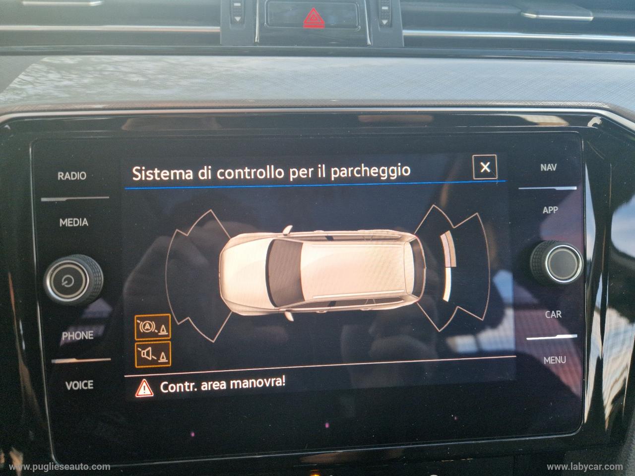 VOLKSWAGEN Passat Var. 2.0 TDI DSG Business TETTO
