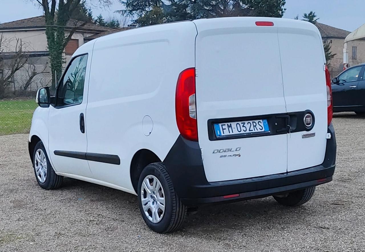 Fiat Doblo Doblò 1.6 MJT 16V 95CV Easy