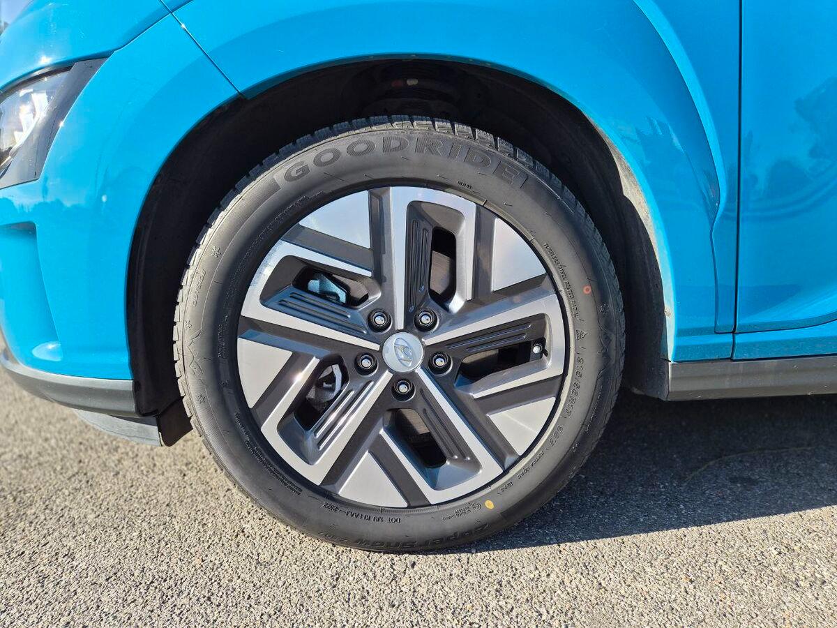 Hyundai Kona 64 kWh EV Exclusive