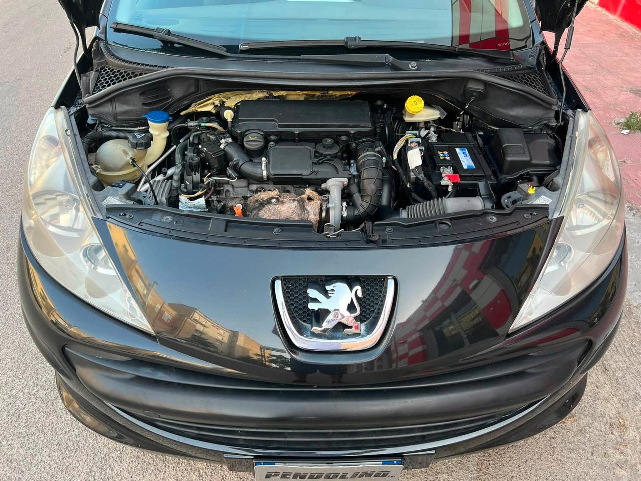 Peugeot 207 1.4 HDi 70CV 5p. ONE Line