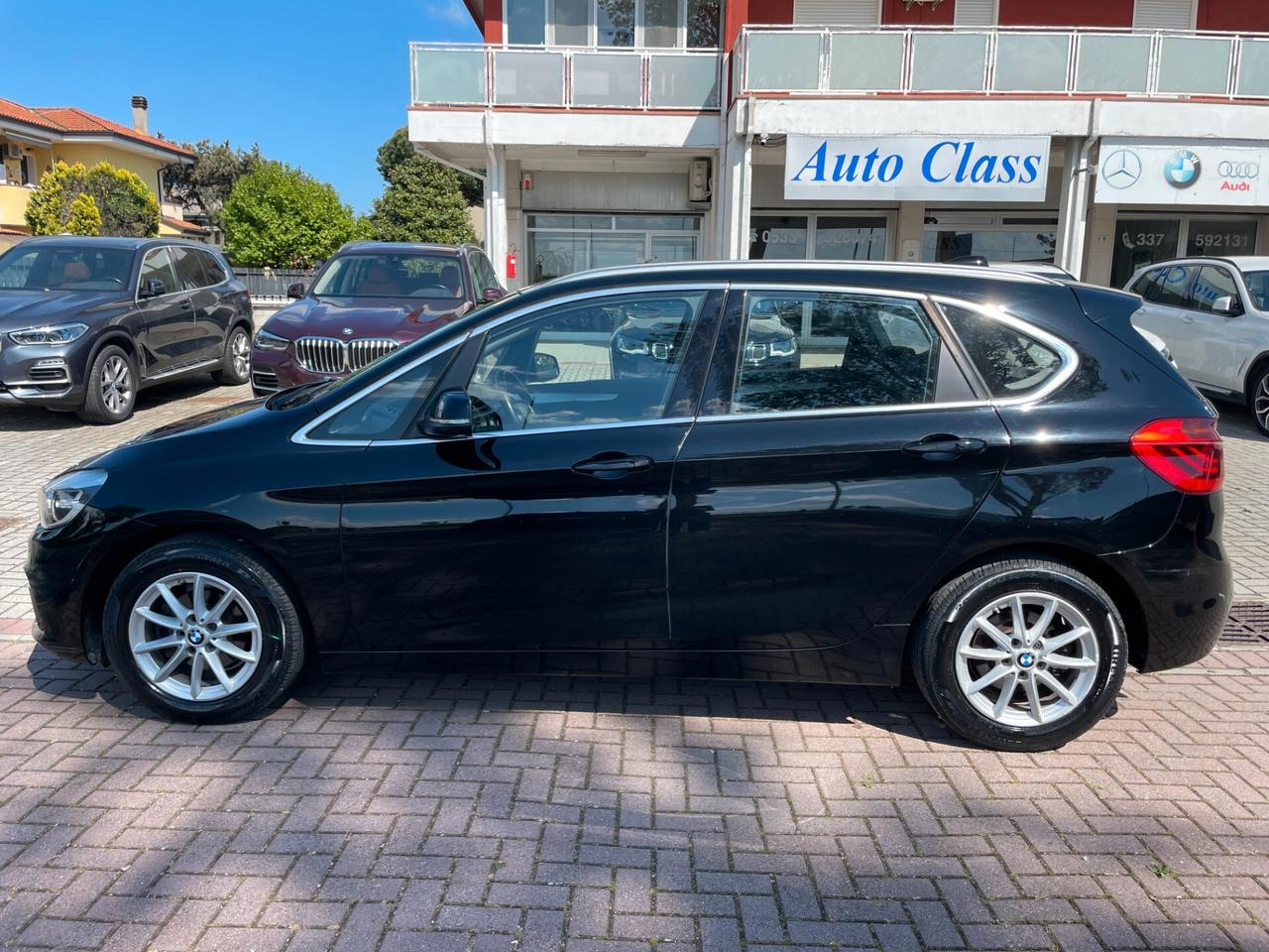 Bmw 2er Active Tourer 214d Active Tourer Luxury ADATTA NEOPATENTATI