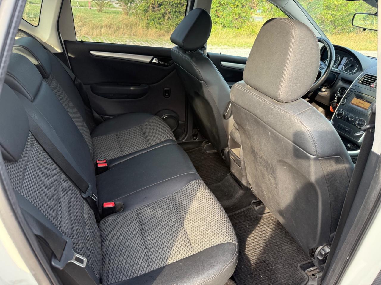 Mercedes-benz A 160 BlueEFFICIENCY Special Edition