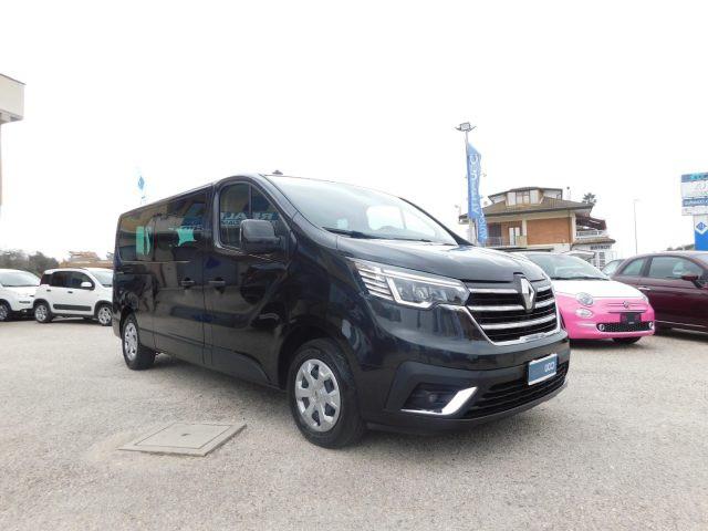 RENAULT Trafic Passenger BluedCi 150CV PL-TN Intens